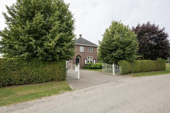 Noordereind 2, KERK AVEZAATH